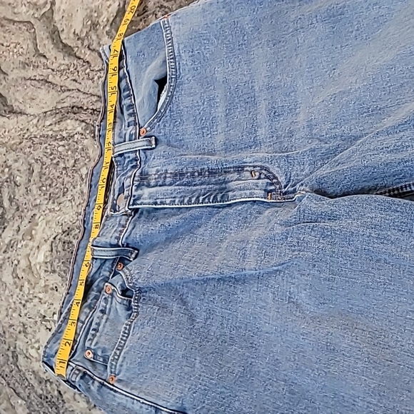 Levi 38x30 MomJeans - Picture 12 of 15
